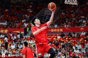 中国篮球vs中国队直播_中国篮球vs中国队比赛回放_中国篮球vs中国队精彩集锦回放