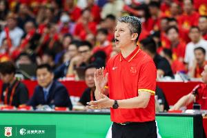 中国篮球vs中国男篮直播_中国篮球vs中国男篮比赛回放_CBA高清直播在线观看