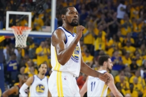 杜兰特vs勇士直播_杜兰特vs勇士比赛回放_NBA高清直播在线观看