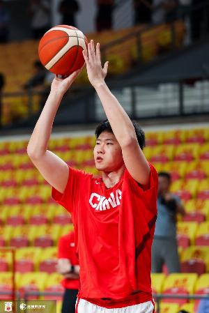 中国男篮vs中国篮球直播_中国男篮vs中国篮球比赛回放_CBA高清直播在线观看