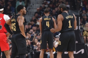 骑士vs转载直播_骑士vs转载比赛回放_NBA高清直播在线观看