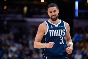 独行侠vs克莱直播_独行侠vs克莱比赛回放_NBA高清直播在线观看